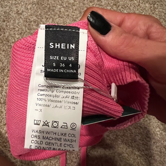 SHEIN camisole bundle - Picture 3 of 6